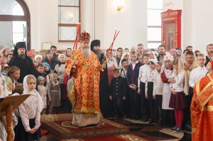 Состоялась Детская Литургия в Троице-Владимирском соборе Новосибирска