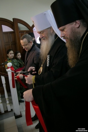 " -    -  ,        "