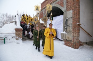 " -    -  ,        "