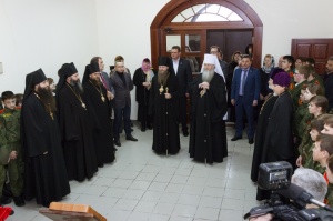 " -    -  ,        "