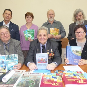 Новосибирские православные книголюбы занимаются патриотическим воспитанием молодежи.