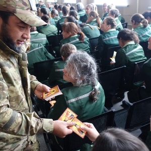      ʻ   I               9