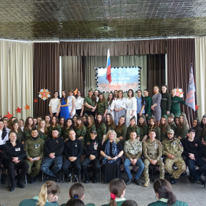      ʻ   I               9