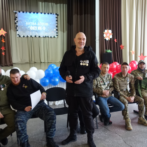      ʻ   I               9