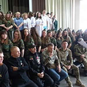      ʻ   I               9